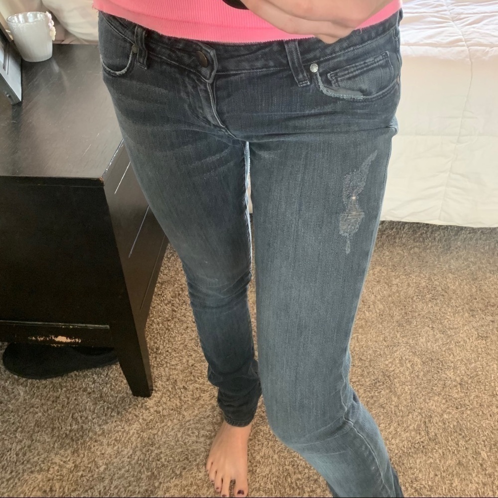 Paige Premium Denim Blue Heights Size 26 Skinny Jeans With Distressing (337)